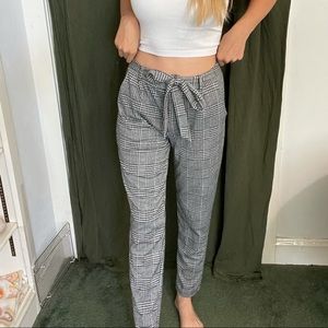 high waisted plaid pants, super cute and comfy!